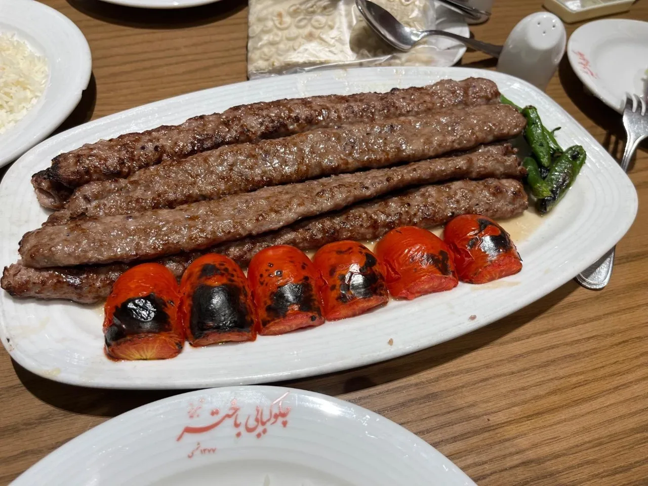 چلو کبابی باختر تبریز شعبه سرو شرقی - تصویر 2