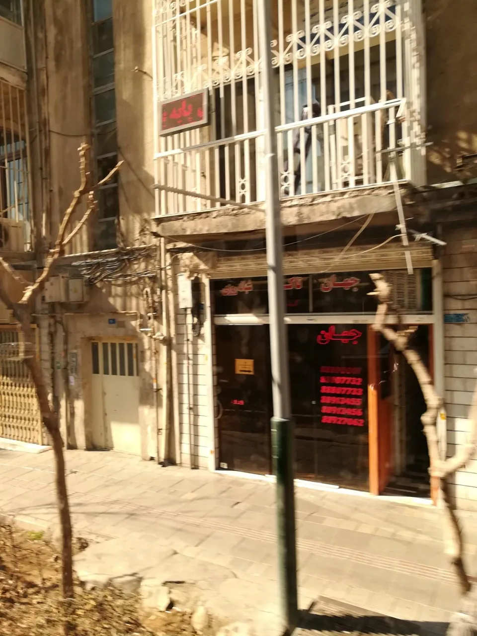 تاکسی سرویس شبانه روزی جهان