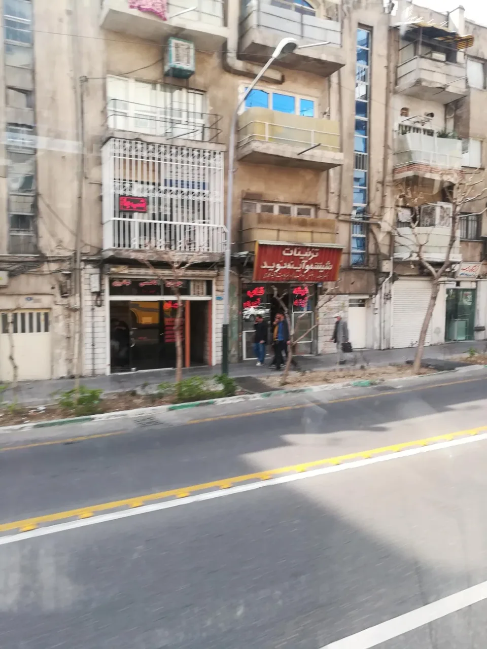 تاکسی سرویس شبانه روزی جهان - تصویر 2