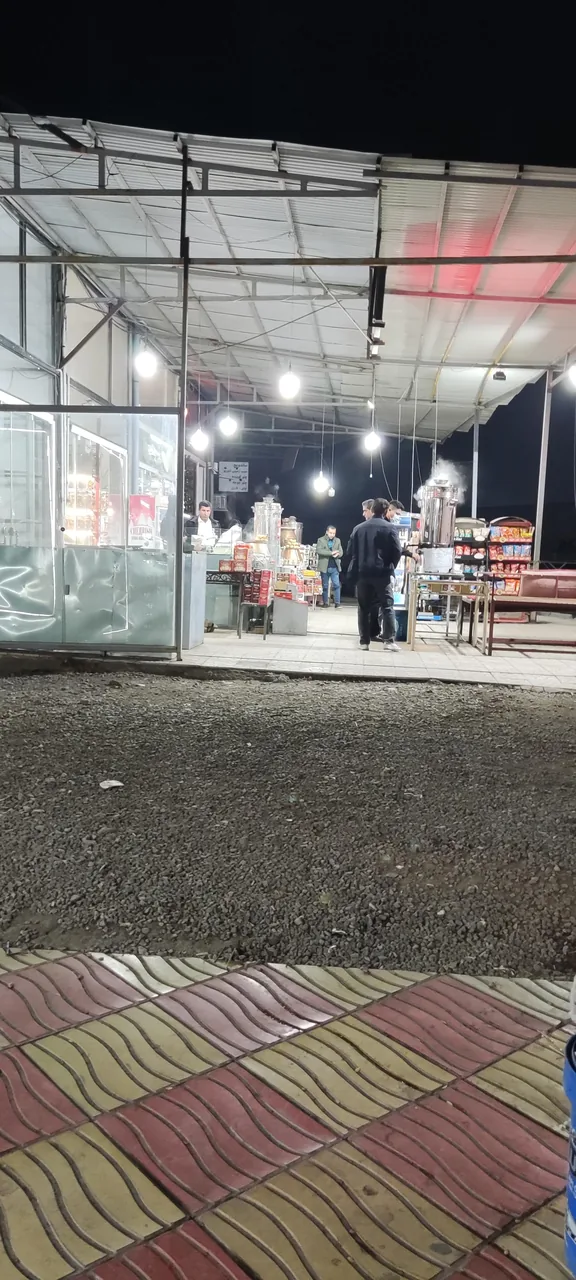 کافه رستوران کوچیکی - تصویر 2
