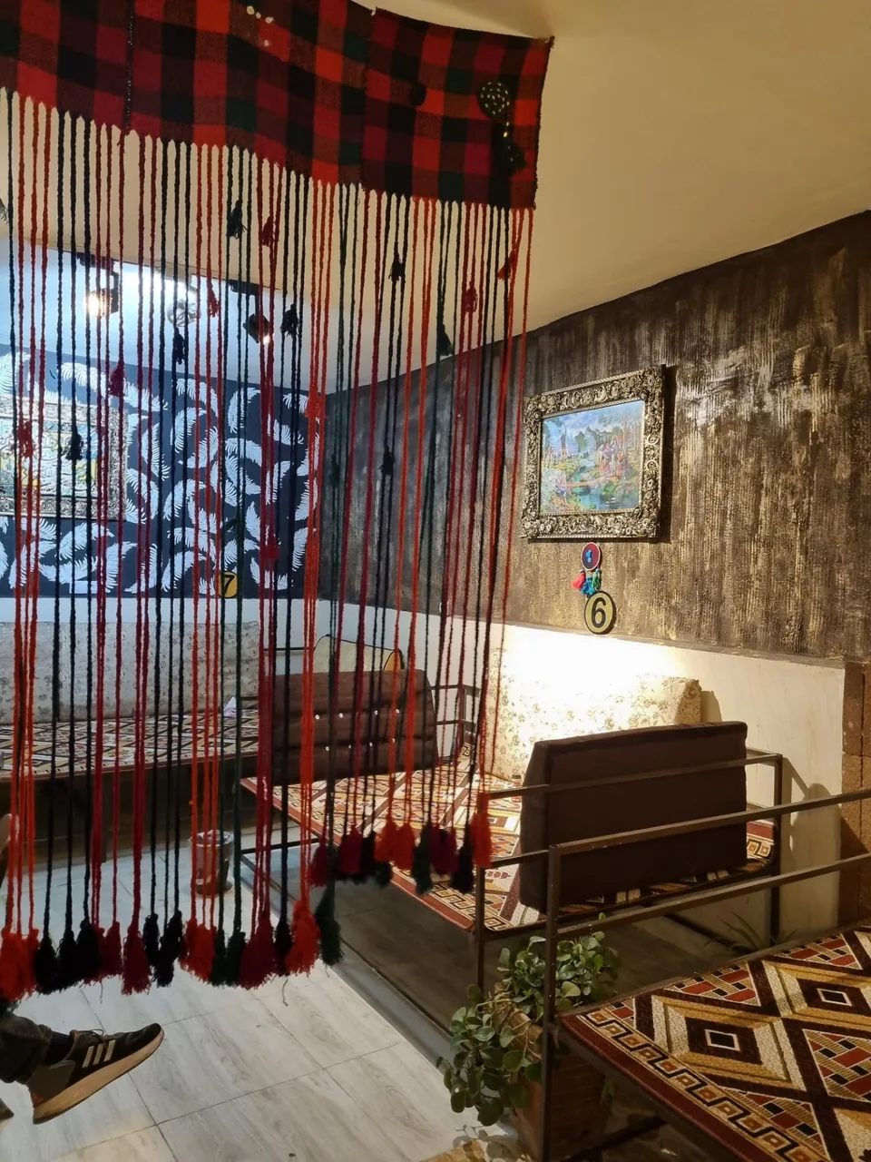 مرغ فروشی درنا - تصویر 2