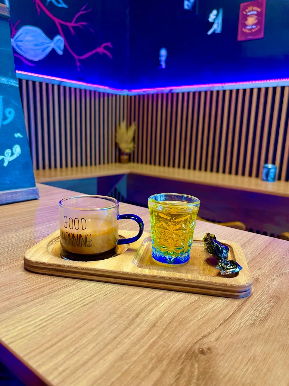 کافه مون