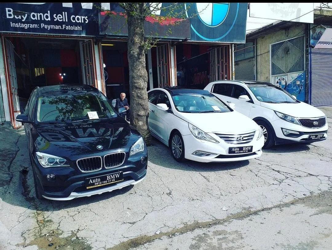 نمایشگاه ماشین BMW - تصویر 3