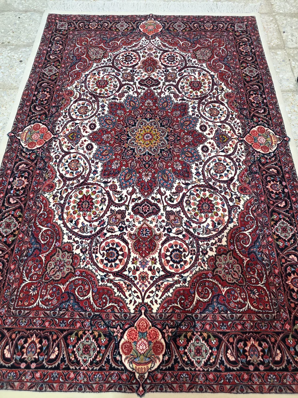 گالری فرش دستبافت رضائی - تصویر 2