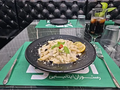 کافه رستوران اُنو uno