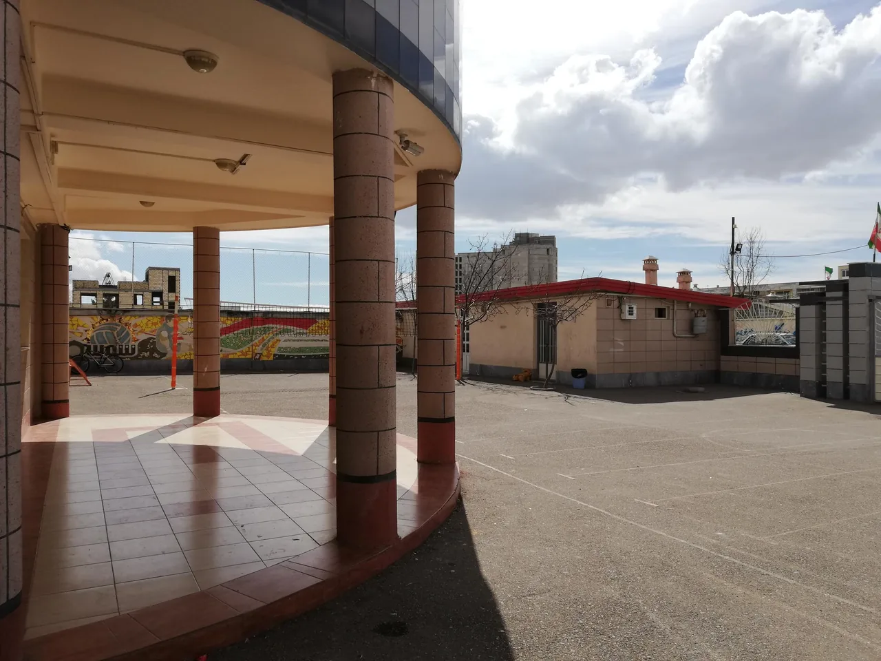 دبیرستان غیر دولتی شمس - تصویر 3
