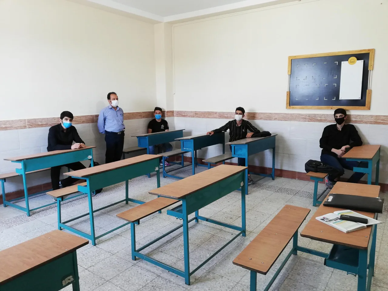 دبیرستان غیر دولتی شمس - تصویر 4