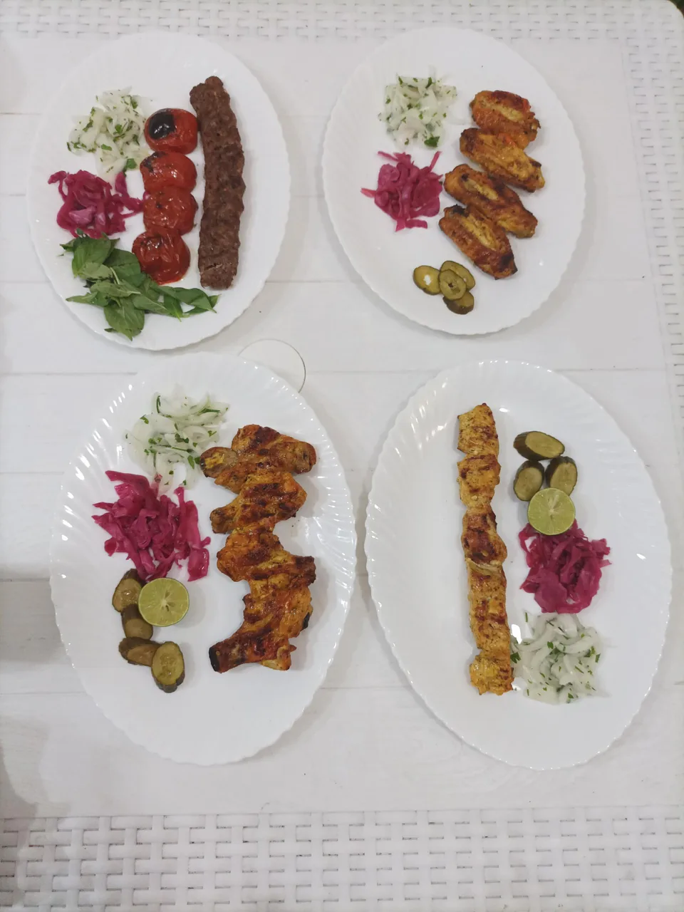 مجموعه غذایی خان سرا - تصویر 3