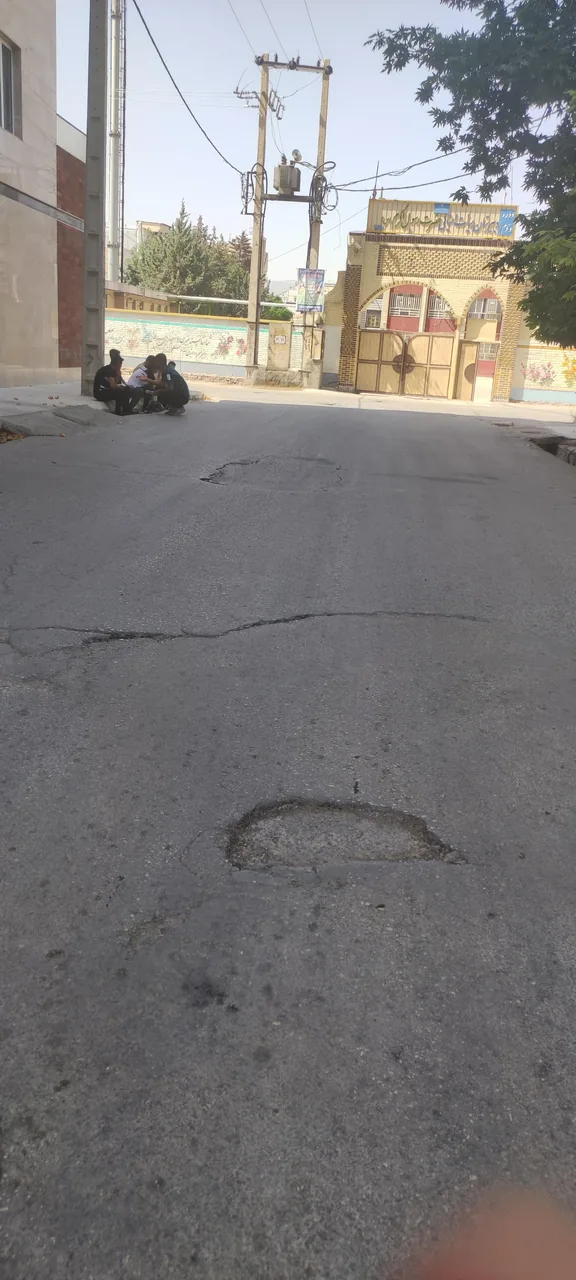 دبیرستان پسرانه دوره دوم حضرت رسول - تصویر 2