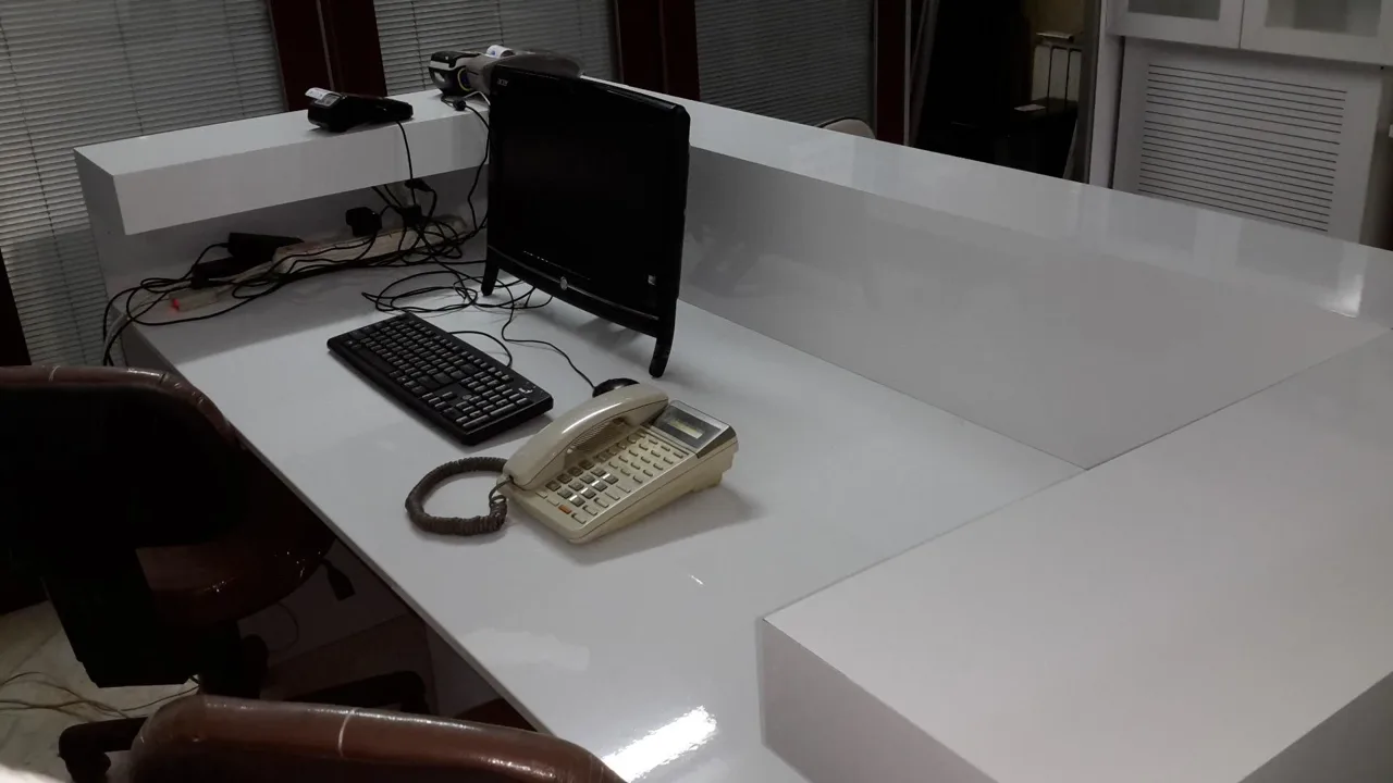 دنیای الکترونیک نمایندگی مادیران