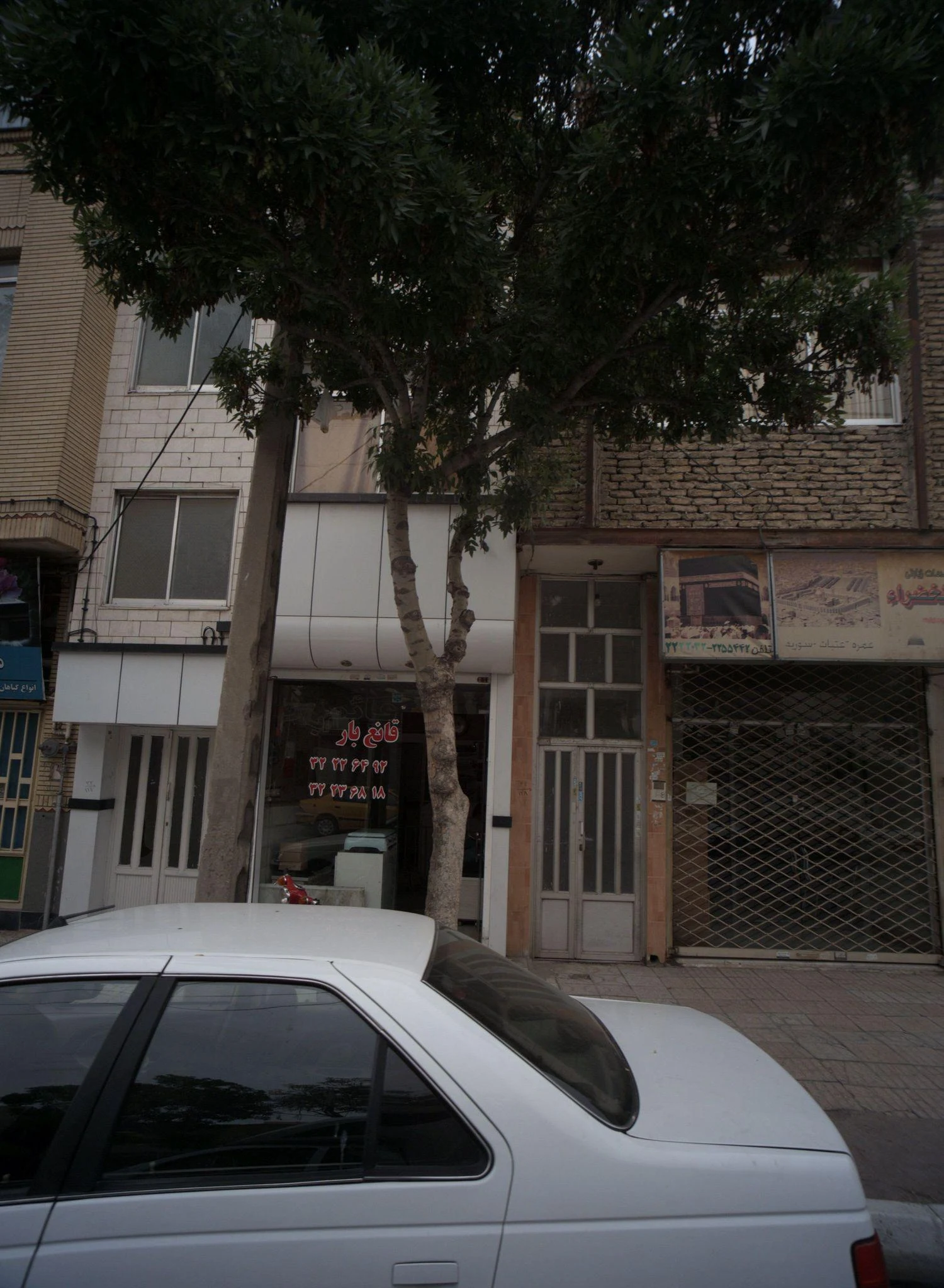 باربری قانع بار - باربری و اتوبار در مشهد