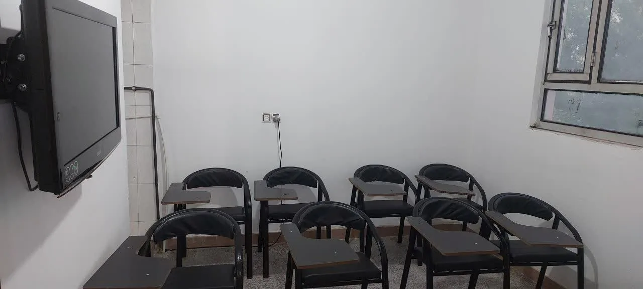 آکادمی زبان پیشرو - تصویر 3