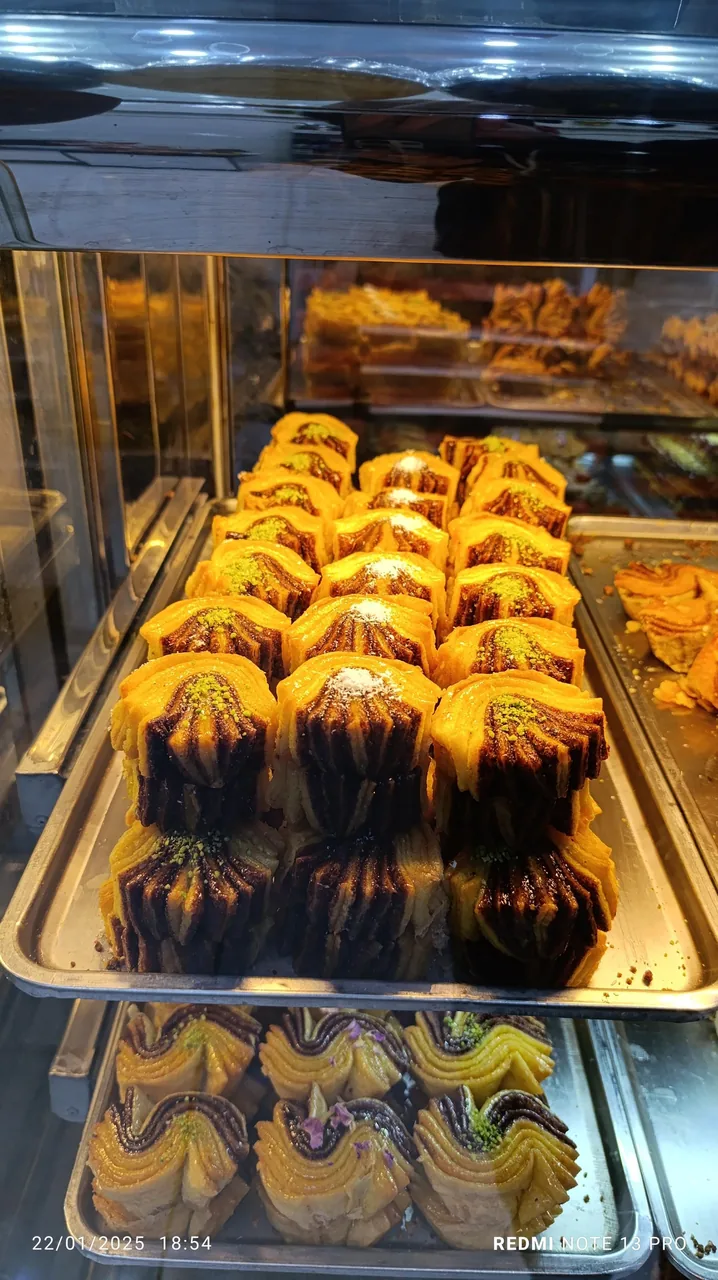 کیک و شیرینی پانیذ - تصویر 2
