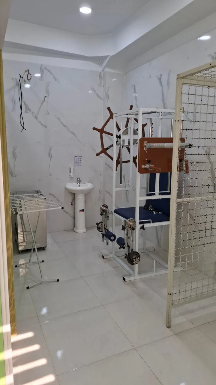 فیزیوتراپی درمانگاه خیریه اسکندری - تصویر 3