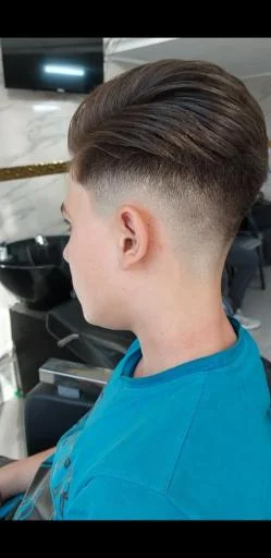 آرایشگاه مردانه رامو