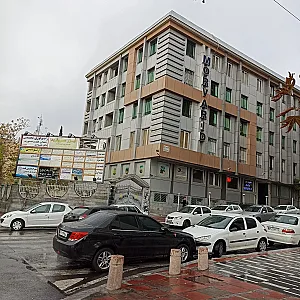 مشاورین املاک کریاس