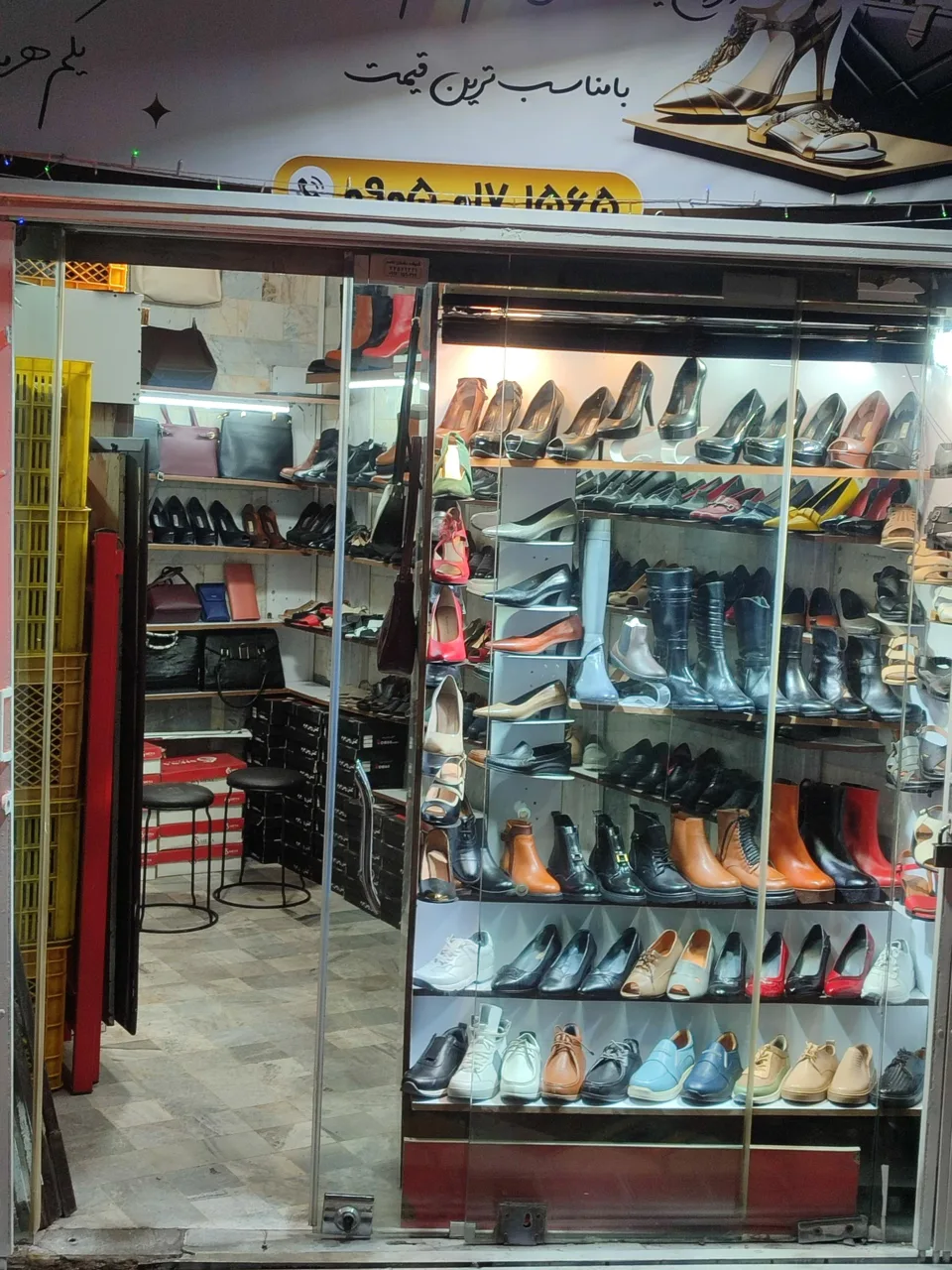 فروشگاه کیف کفش چرم کاریبو - تصویر 5