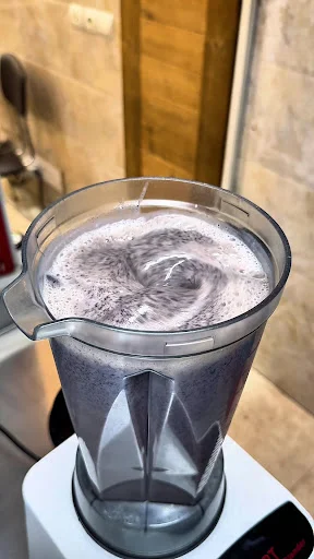 بستنی دنا دنا