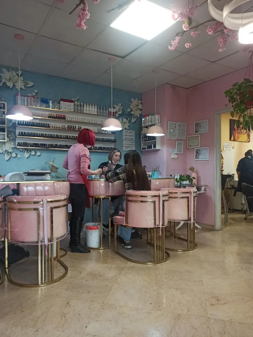 سالن زیبایی مهسا اسکندری - آرایشگاه زنانه در تهران - تصویر 2