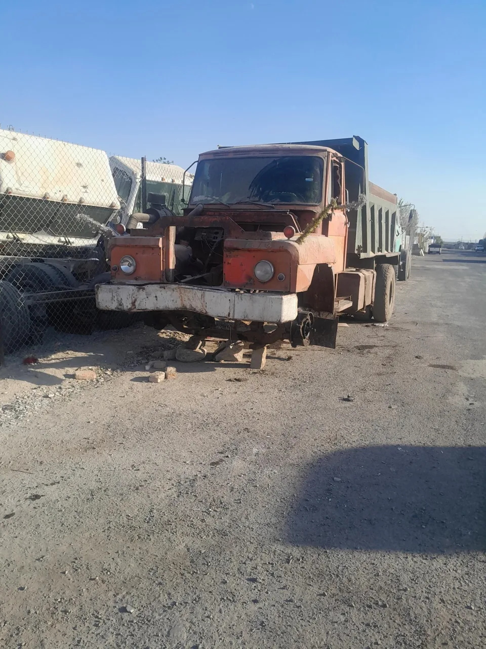نمایشگاه اتومبیل - تصویر 2