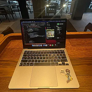 کافی نت و خدمات کامپیوتری آلفا سیستم
