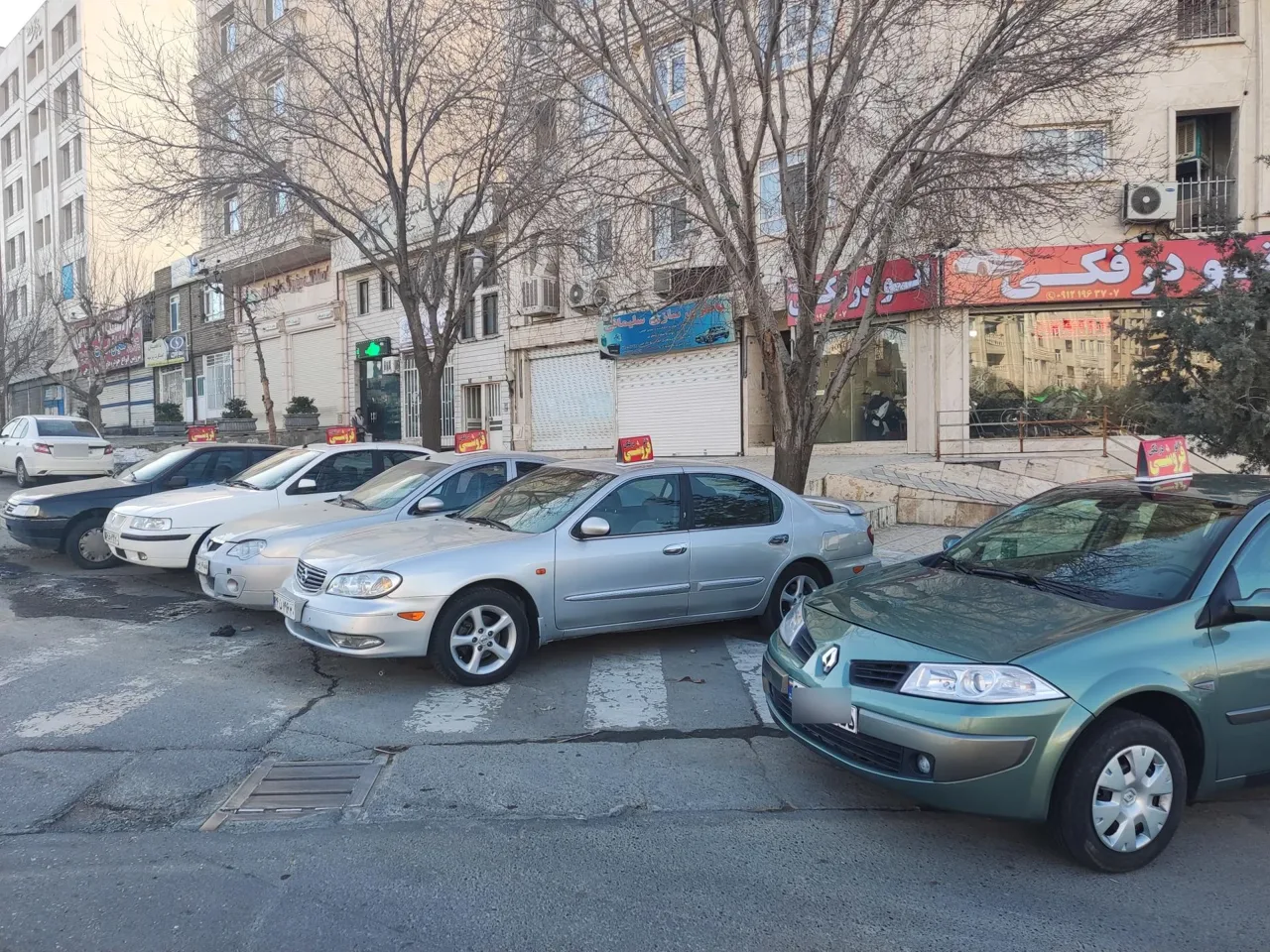 نمایشگاه اتومبیل اتو درفکی - تصویر 2