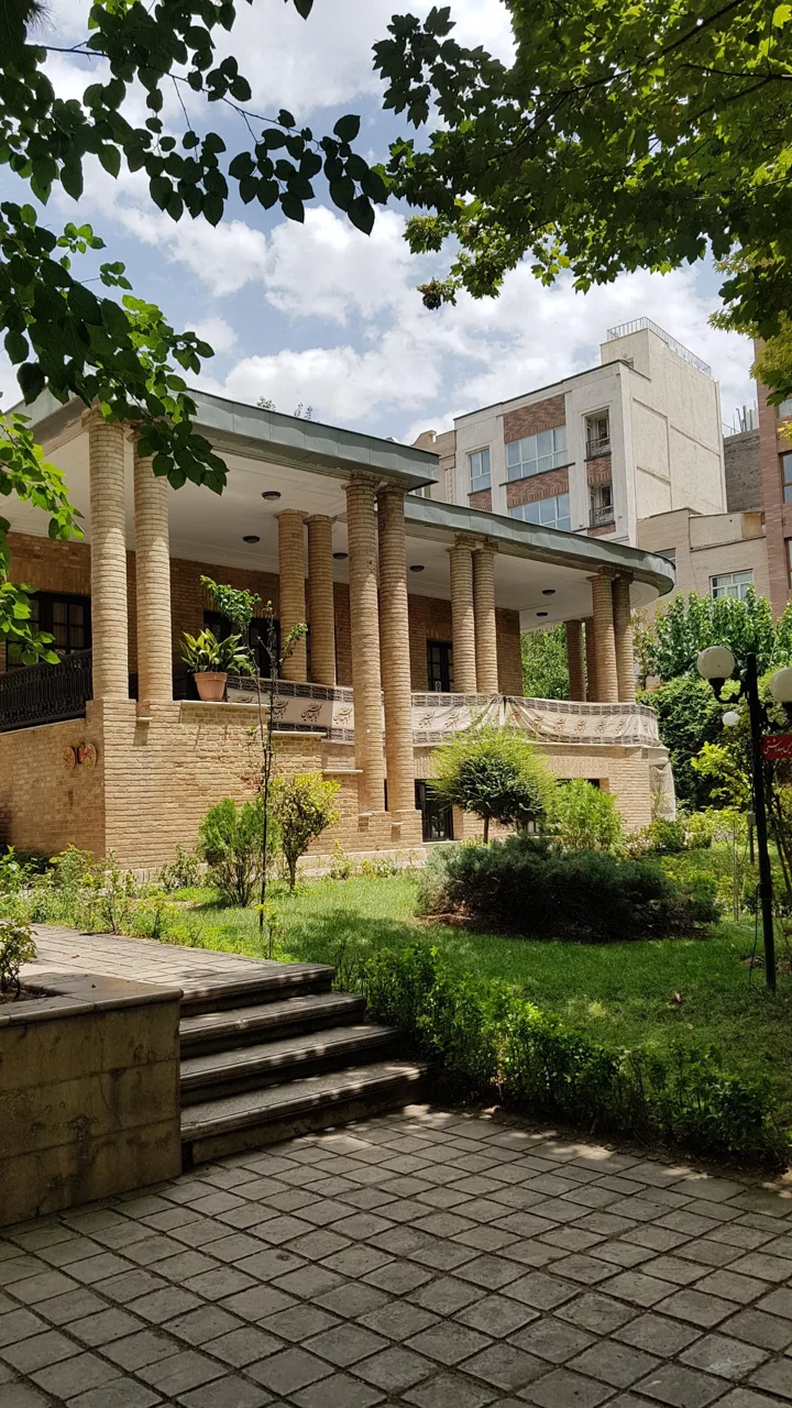 انجمن شاعران ایران - تصویر 5