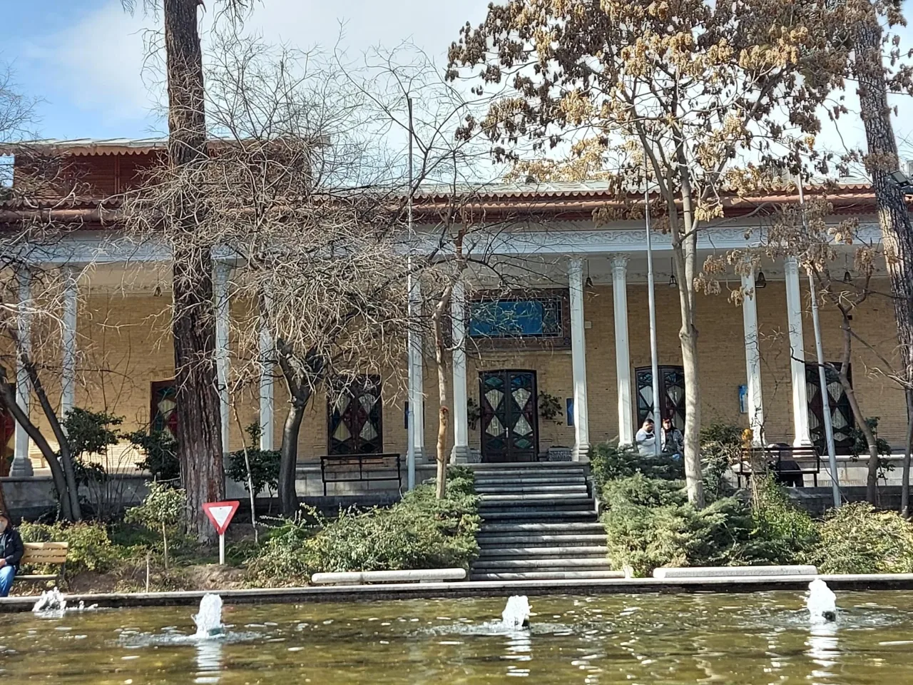 فرهنگسرای ملل - تصویر 4