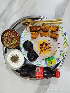 آشپزخانه مرکزی شادزی