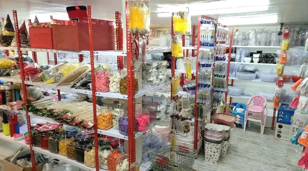 فروشگاه ظروف یکبار مصرف صدف - تصویر 4