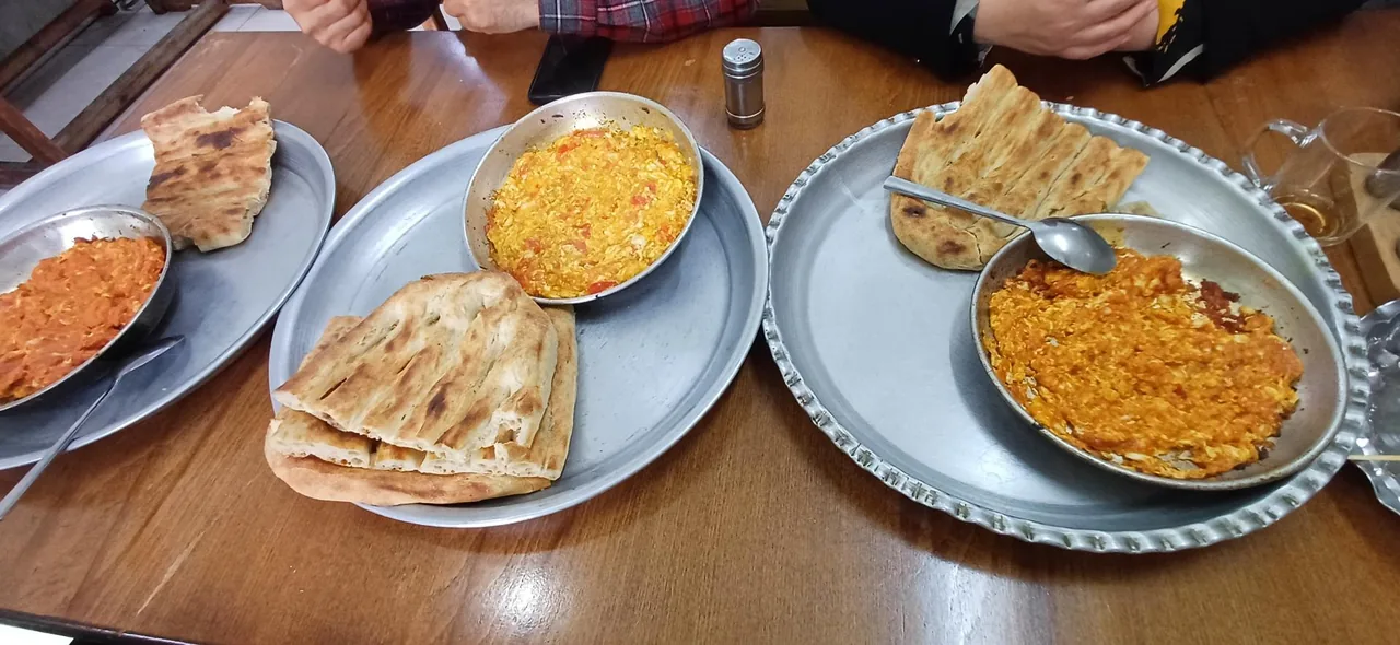 دیزی سرای عمو حسن مزه چی - تصویر 2