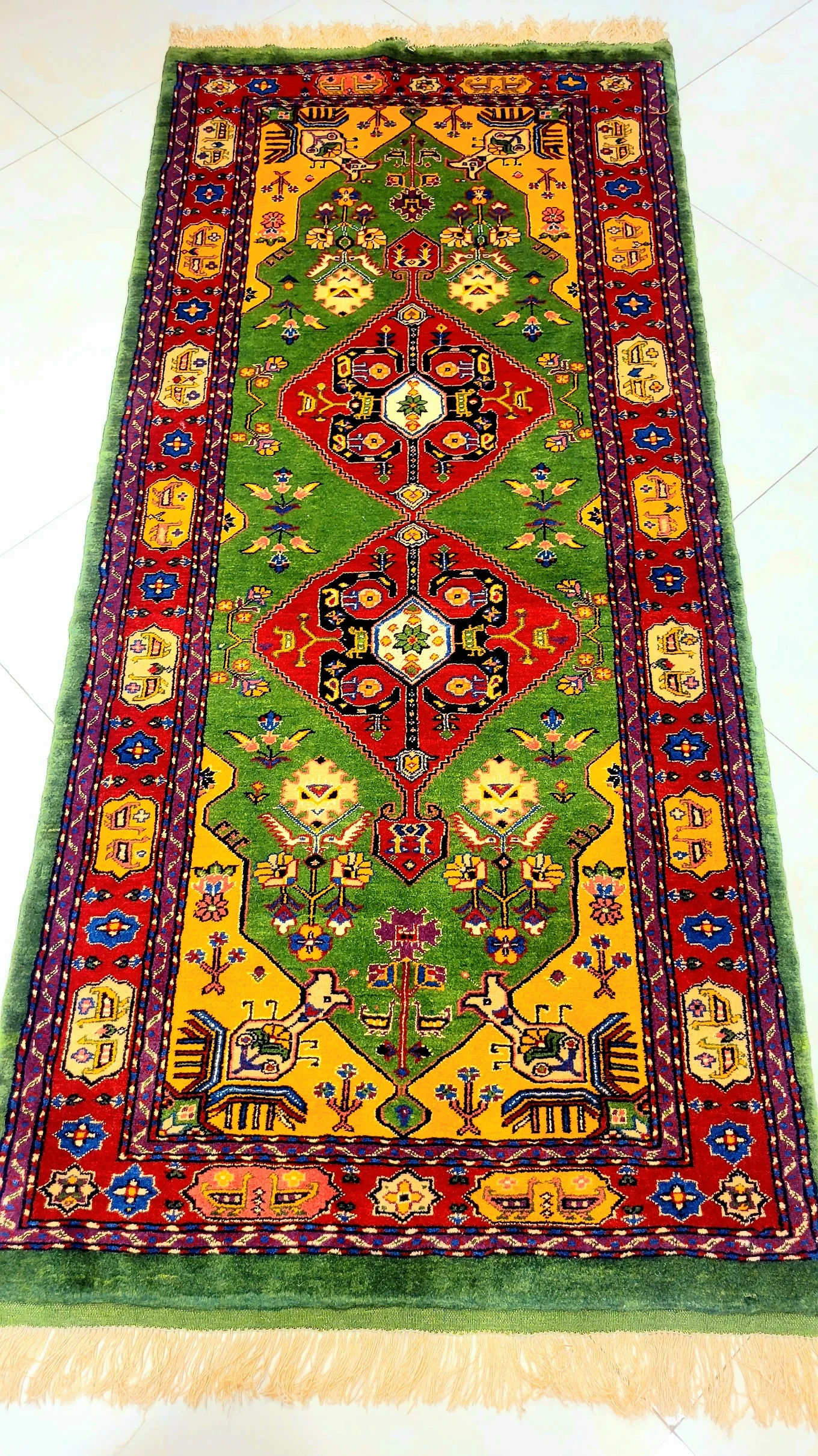 گالری فرش دستباف میراث