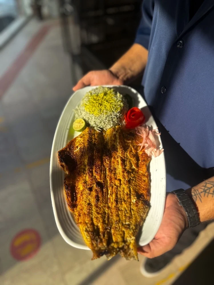 رستوران و کافیشاپ کی