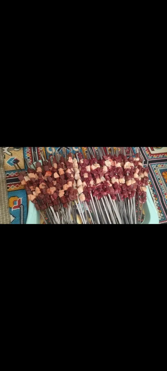 رستوران وکباسرای مکی