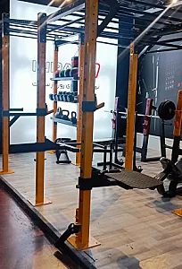 باشگاه بدنسازی سیاح(آشیل)