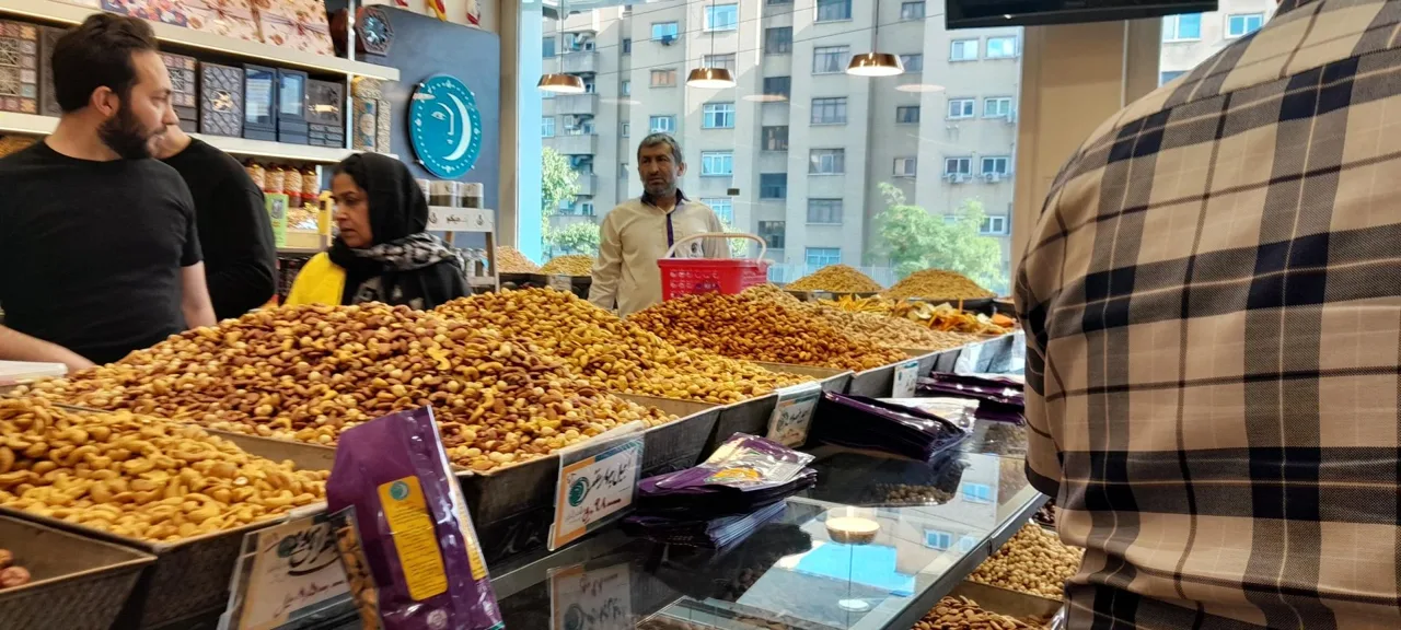 آجیل فروشی ماه بانو - تصویر 5