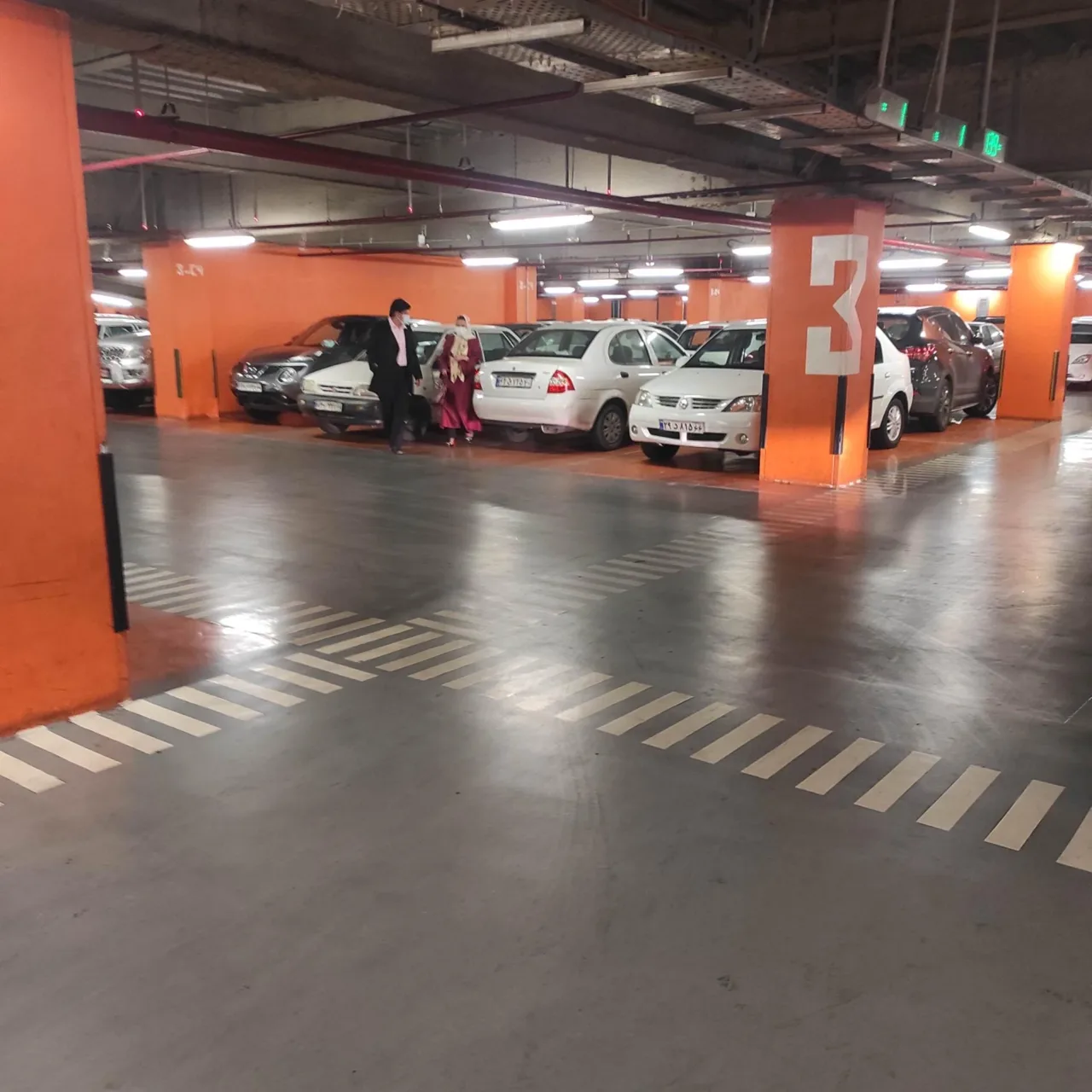 پارکینگ بازار چارسو - تصویر 3