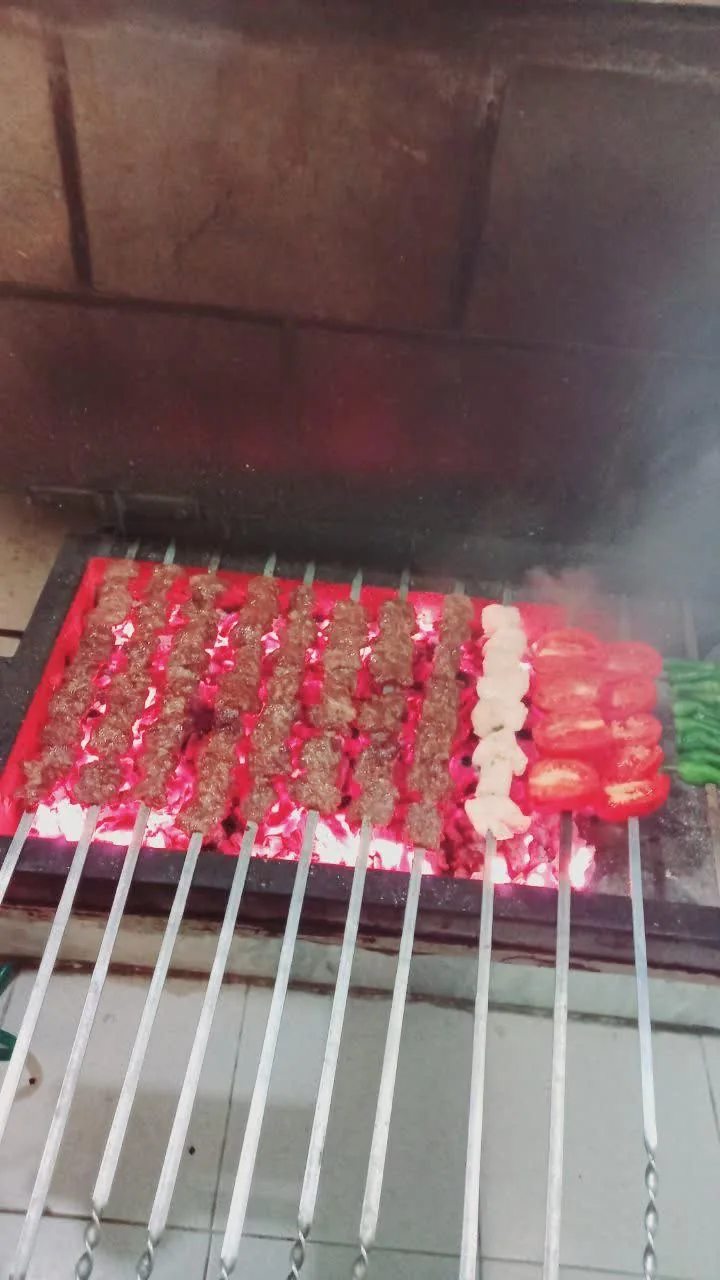کبابسرای قبادی - تصویر 2