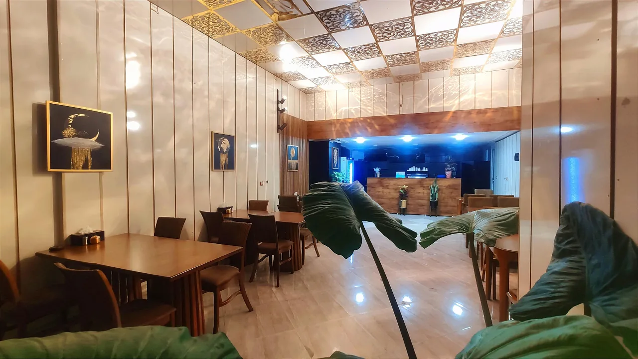 صبحانه سرای آونگ - تصویر 2