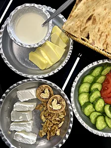صبحانه سرای روزگار
