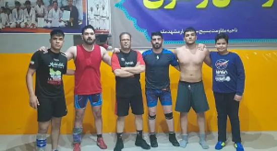 باشگاه کشتی نام آوران
