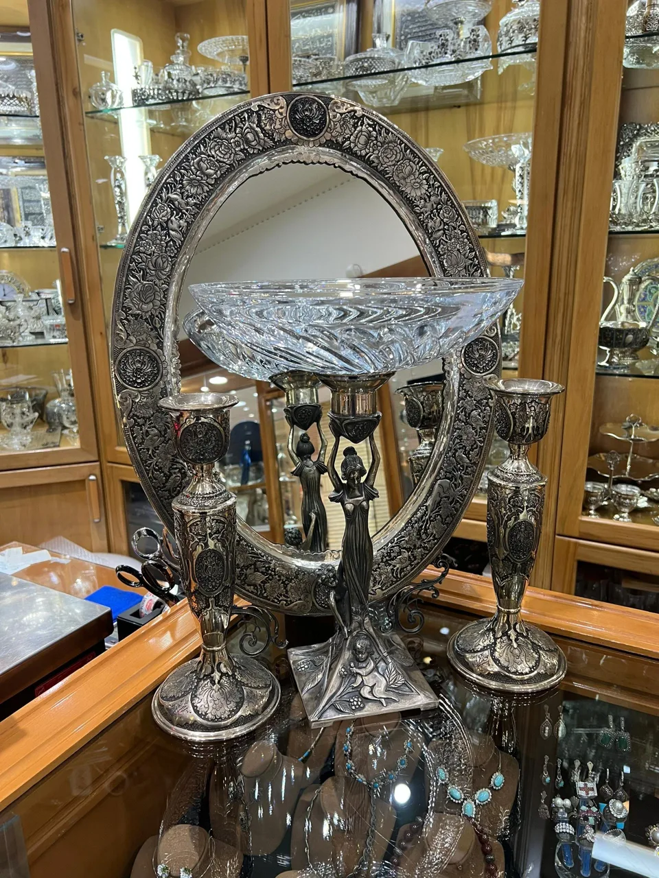 گالری نقره گلستان - طلا و جواهر در تهران - تصویر 4