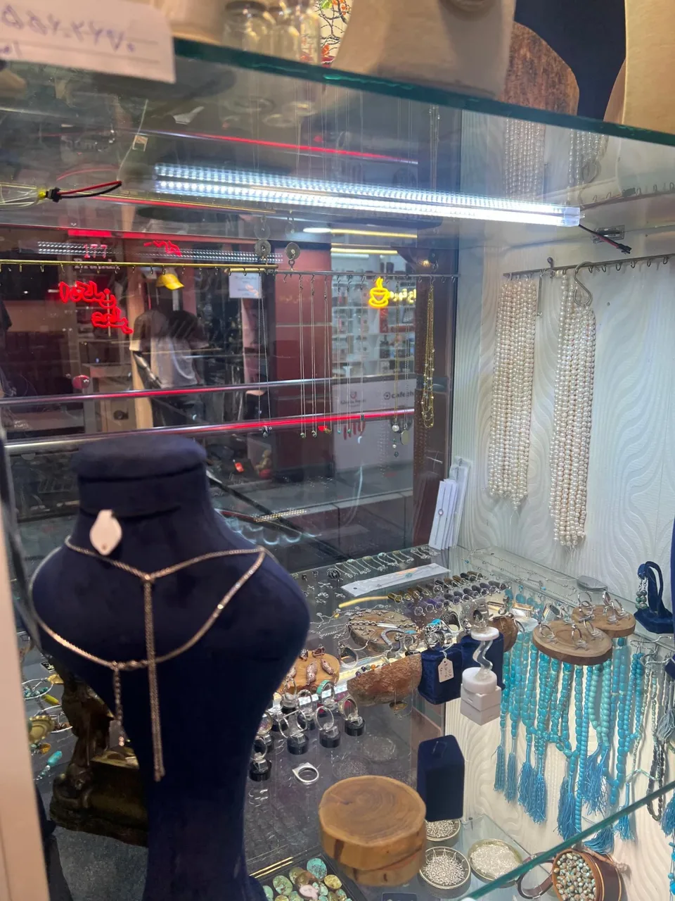 آقای فیروزه - طلا و جواهر در تهران - تصویر 3