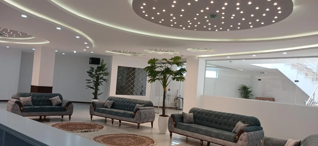 مجتمع چندمنظوره الماس غرب - تصویر 2