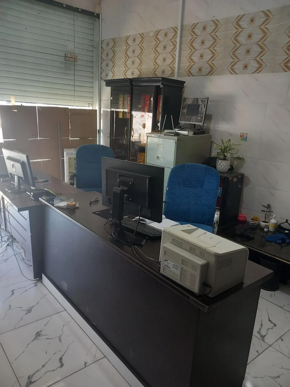 پخش لوازم آرایشی و بهداشتی اهورا - تصویر 2
