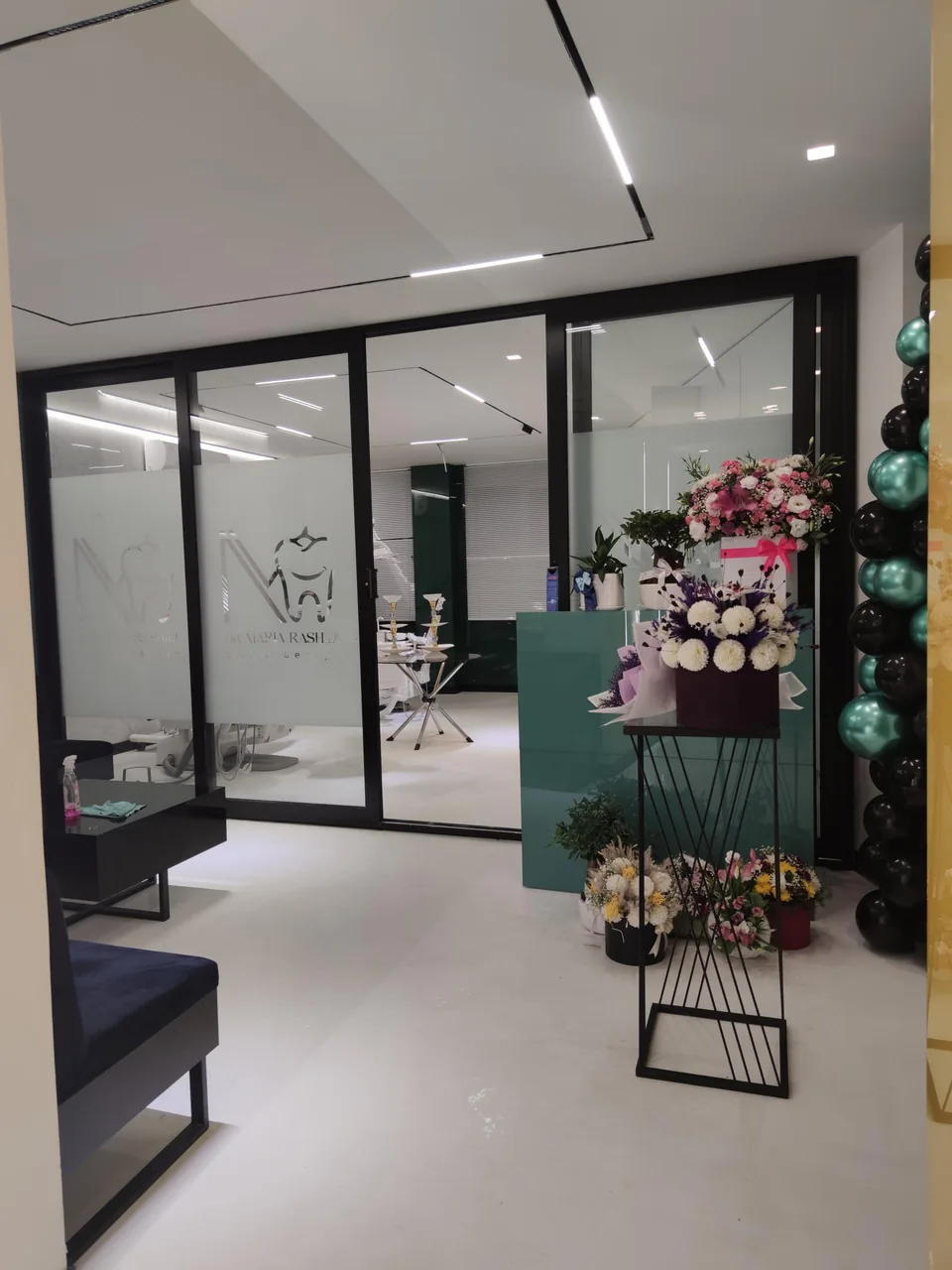 مطب دندانپزشکی خانم دکتر رشیدی