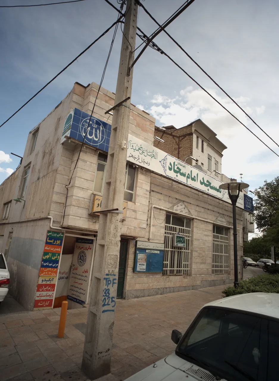 سالن ورزشی پوریا - تصویر 6