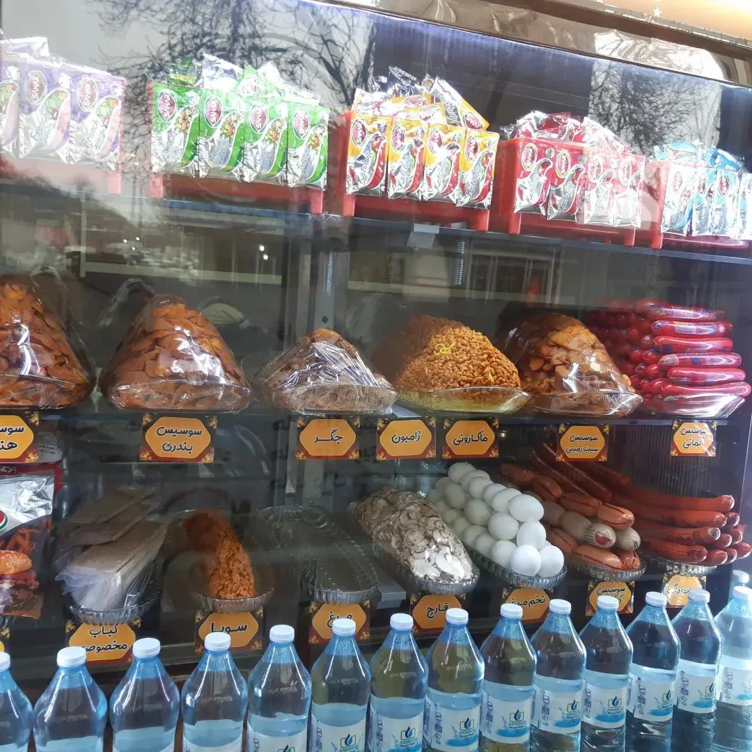 ساندویچی گلستان - تصویر 4