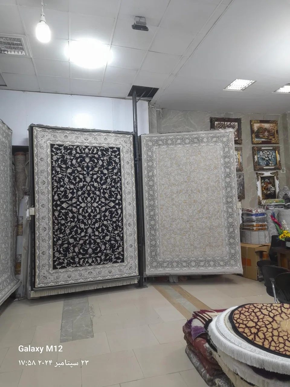 گالری فرش ابریشم - تصویر 4