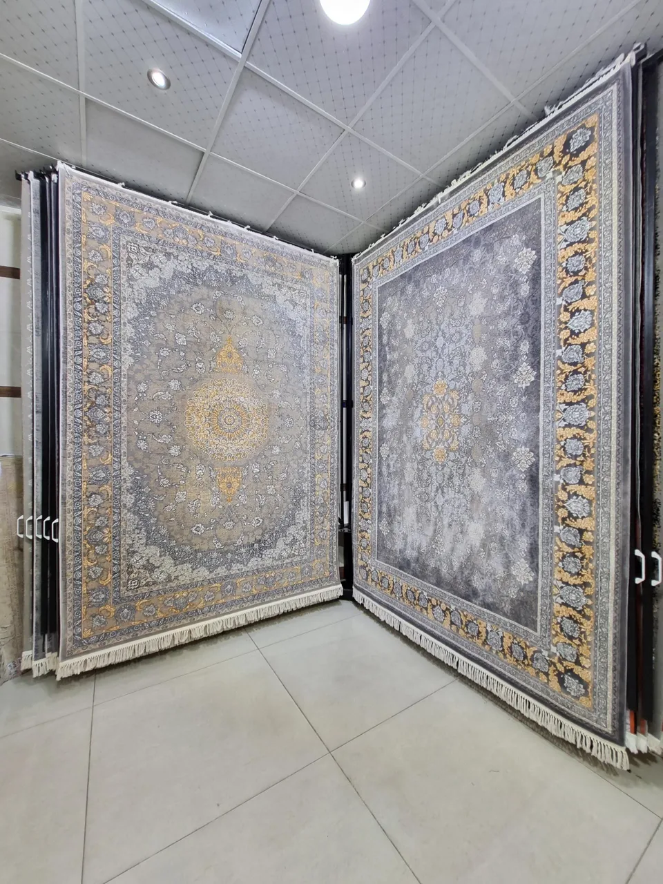 کارخانه فرش آیتک - تصویر 4